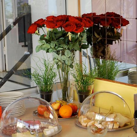 Hotel De Charme Regency Roquebrune-Cap-Martin Kültér fotó
