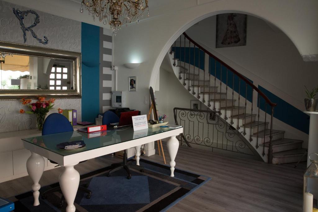 Hotel De Charme Regency Roquebrune-Cap-Martin Kültér fotó